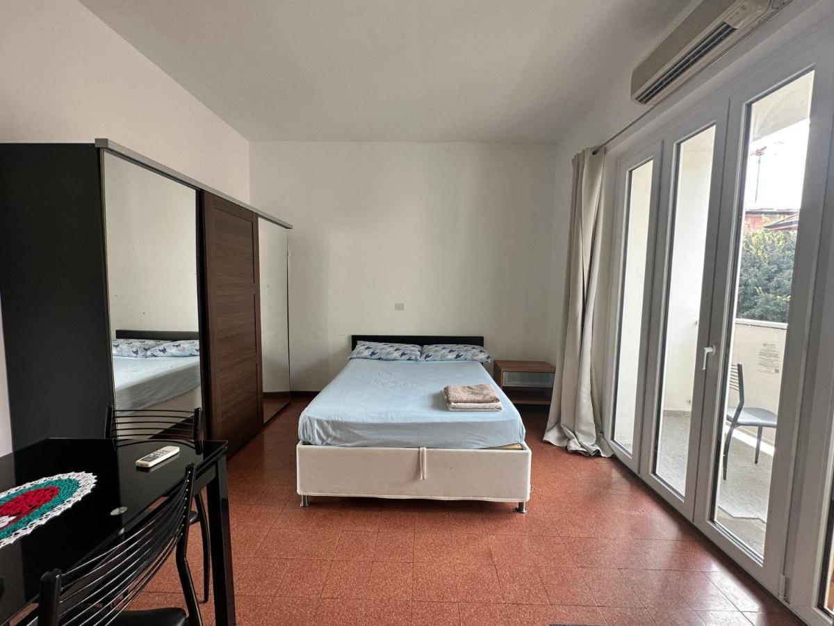 For Work And Leisure * Milan